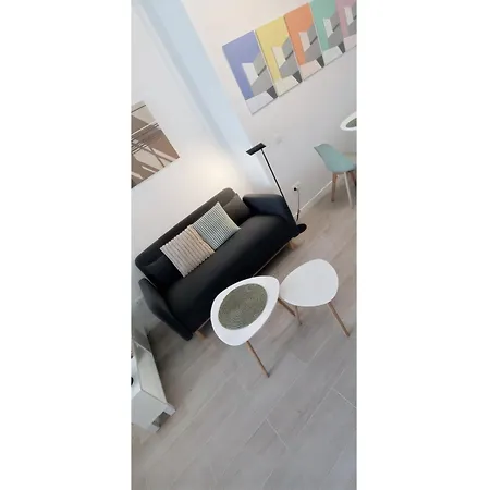 Sira House - Center - Balcony شقة توريمولينوس